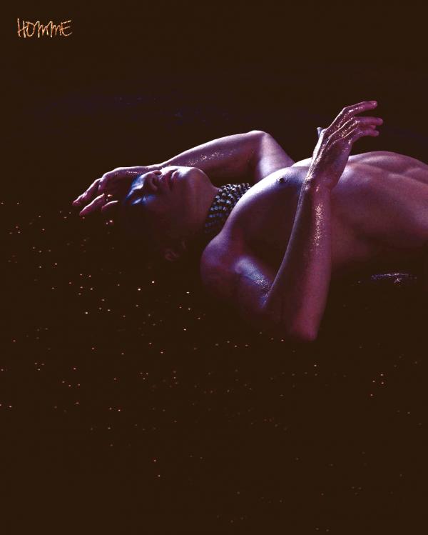 Homme-6-精壯美男魚